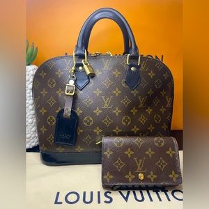 Louis Vuitton Alma, Zippy wallet, Authentic Dust bag, Lock & Key PLUS MORE!!